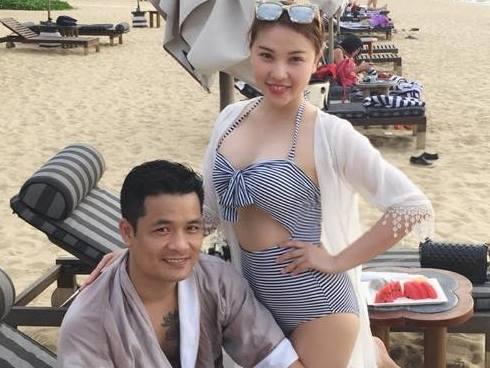 Diễn viên Quỳnh Thư gây shock khi vừa thể dục vừa khóa môi bạn trai-14