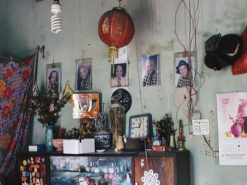 Chuyện người đàn ông lấy 16 vợ, sinh 24 con nhưng cuối đời cô độc, tự lập bia mộ thờ... chính mình