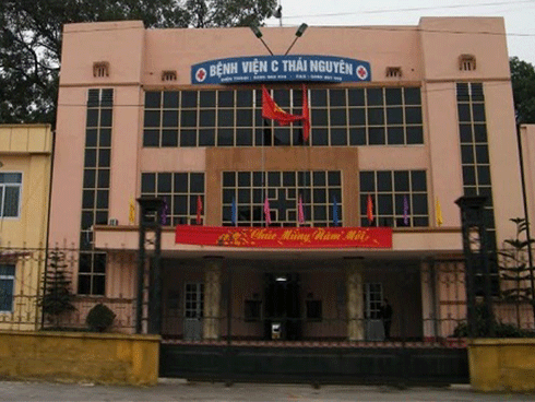 Công an điều tra vụ sập giàn giáo làm 3 người chết-4