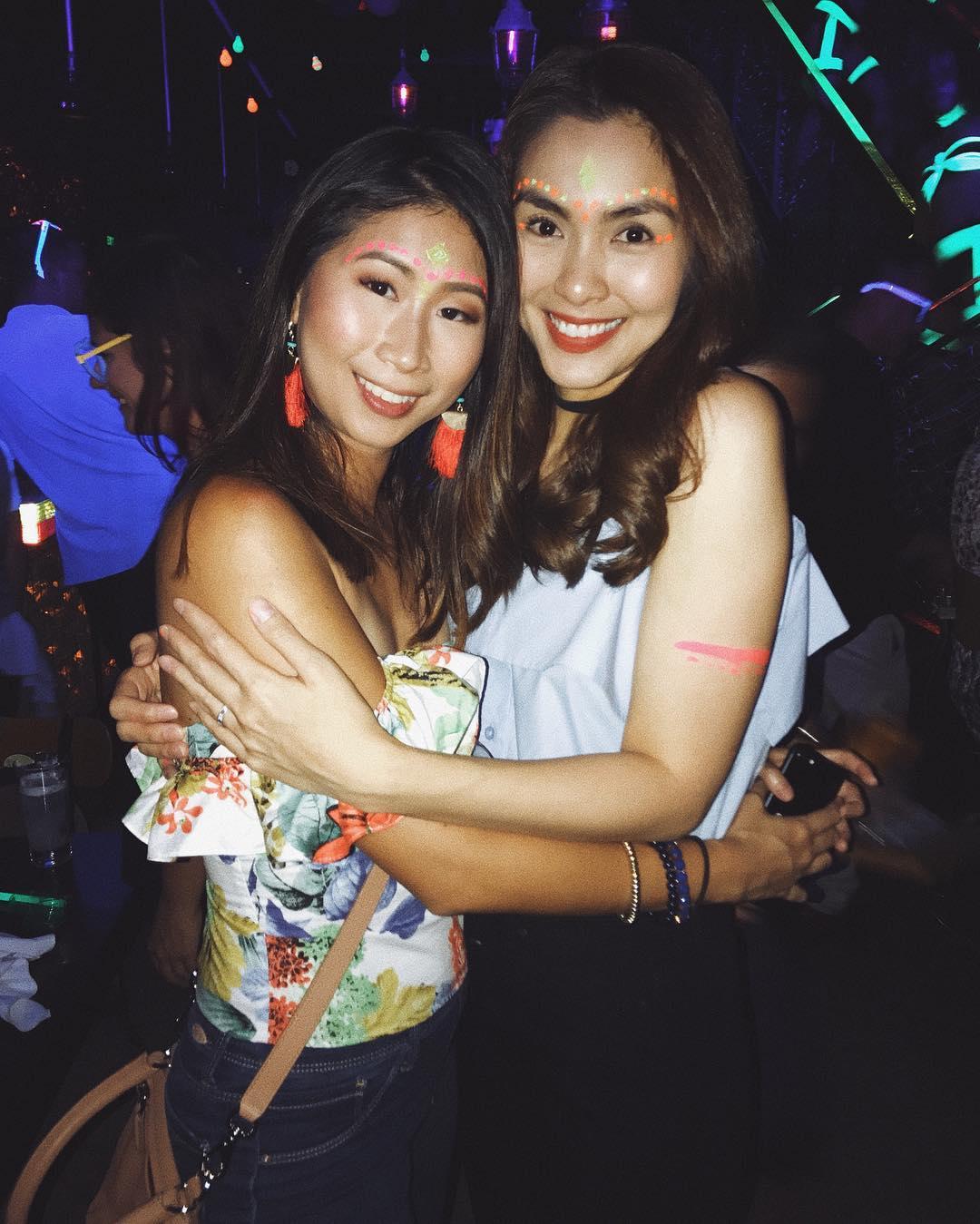 Tin sao Việt 21/8: Ngọc Trinh gây tranh cãi với vòng một xẹp lép-3