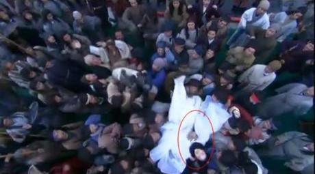 Mỹ nhân bị đồng nghiệp sàm sỡ: Người cam chịu, kẻ phản kháng gay gắt-5