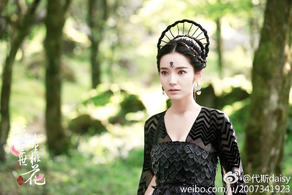 Cận cảnh nhan sắc gà mới của Dương Mịch, đẹp chẳng kém cạnh Địch Lệ Nhiệt Ba-2
