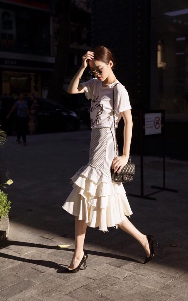 Hot girl - hot boy Việt 22/8: BB Trần hướng dẫn make up giống búp bê ma Annabelle-6