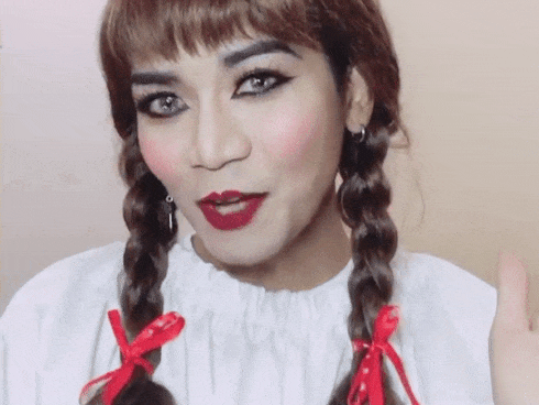 Hot girl - hot boy Việt 22/8: BB Trần hướng dẫn make up giống búp bê ma Annabelle