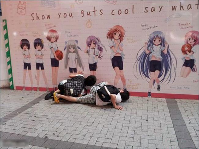 Xem ảnh cười, phát hiện Quan Vũ đi cày game-4