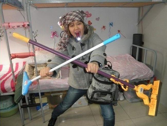 Xem ảnh cười, phát hiện Quan Vũ đi cày game-6