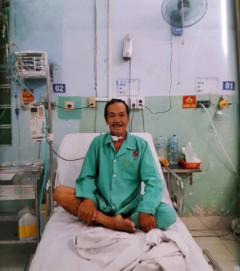 Bệnh viện trả về, đang lo hậu sự bỗng cụ ông tỉnh dậy-3