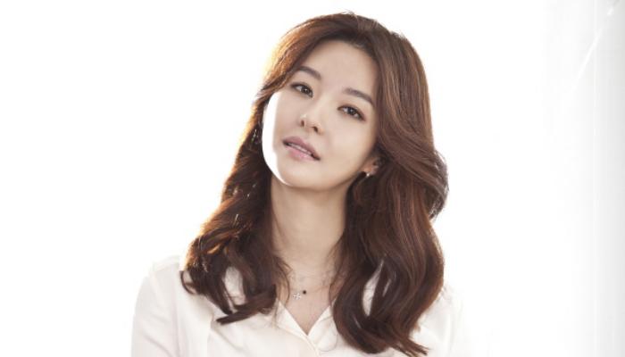 Sao Hàn 22/8: Chồng nữ diễn viên Hoa hậu Hàn Quốc bị giết chết-1