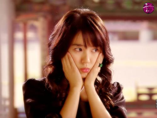 Thái tử phi Yoon Eun Hye: Sự nghiệp 11 năm tan nát vì scandal gian dối-1