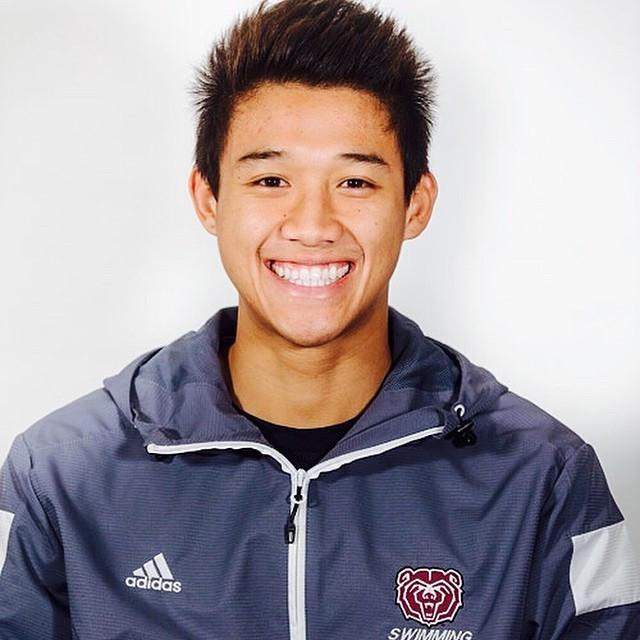9X gốc Việt được mệnh danh hot boy làng bơi tại SEA Games 29-5
