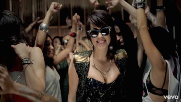 Người ta quá tam ba bận, mà với Như Cái Lò thì Khắc Hưng đã dính nghi vấn đạo nhái đến lần thứ 4-3