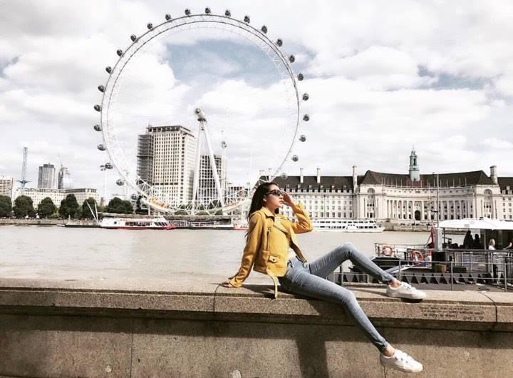 Diện áo một gang, Hòa Minzy - Tóc Tiên đẹp quên lối về trong street style tuần này-10