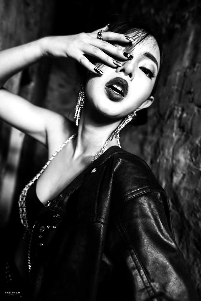 Hot girl - hot boy Việt 23/8: Châu Bùi đốt mắt người nhìn với vẻ đẹp kiêu sa-3