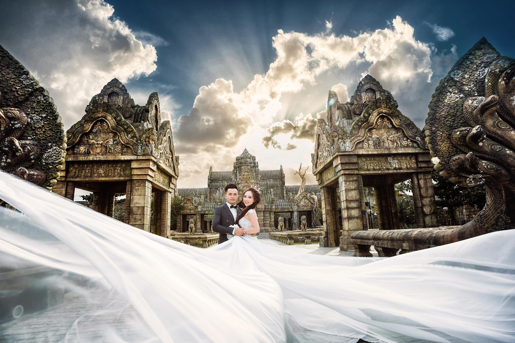 Cô gái đi sai luật bị bắt, cưa luôn anh công an và nên duyên vợ chồng-10