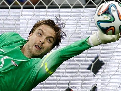 Clip hài: Đứt hơi với cách đọc tên của anh chàng Châu Phi-1