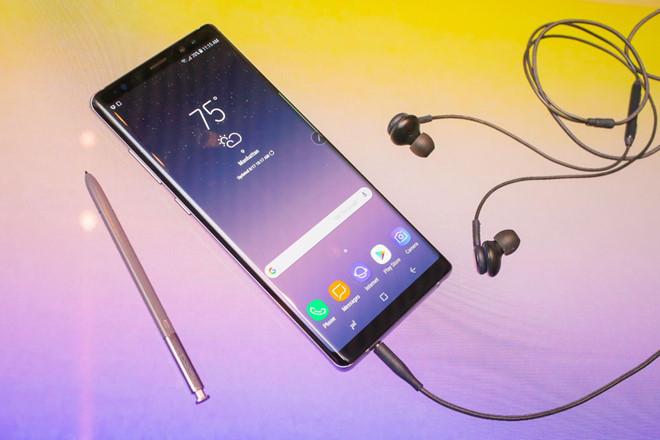 Galaxy Note 8 ra mắt với camera kép, màn hình lớn chưa từng có-2