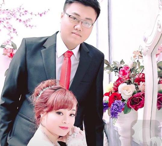 Câu chuyện hài hước đằng sau cô vợ bóc phốt chồng trong hội nhóm chị em-1