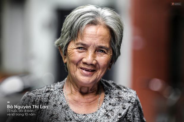 Người già bán vé số tại Sài Gòn: Những phận người bị bỏ quên-3