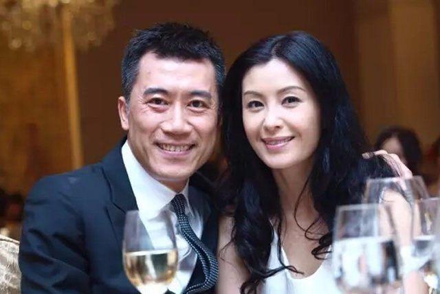 Số phận mỹ nhân Hong Kong chồng chết sau đám cưới 13 ngày, góa phụ ở tuổi 20 giờ ra sao?-6