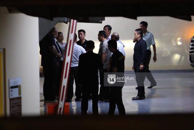 Rộ tin đồn show diễn Ariana Grande bị rút giấy phép vì ăn mặc trái thuần phong mỹ tục-2