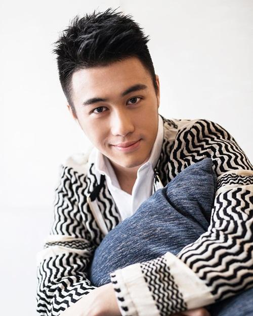 Sau Vương Tư Thông, Trung Quốc có thêm thế hệ thiếu gia mới nổi đúng chuẩn đẹp trai, con nhà giàu, học giỏi-12