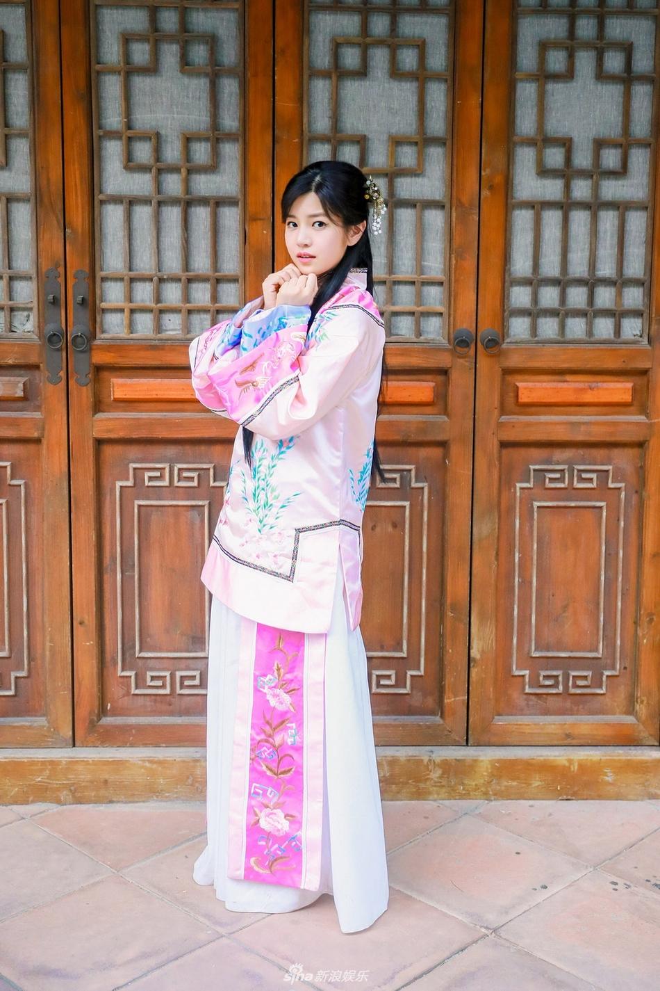 Không còn là Cô Cô đùi gà, Tiểu Long Nữ Trần Nghiên Hy giờ thành nữ thần cổ trang-6