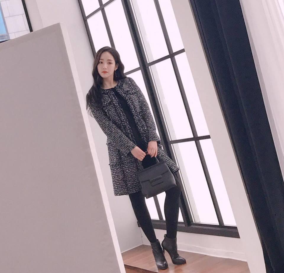 Dara lên đồ cực chất, đứng top 1 sao mặc đẹp trong street style tuần này-6