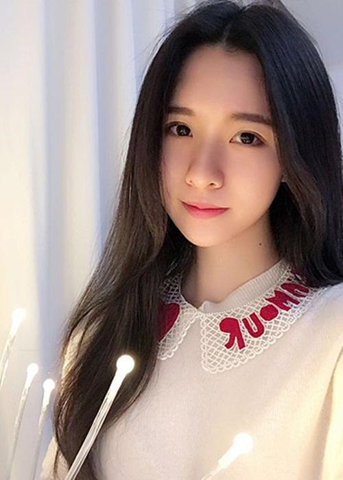 9X xinh đẹp xứ Trung kiếm trăm tỷ/ năm nhờ nghề góp vui trên mạng xã hội-5