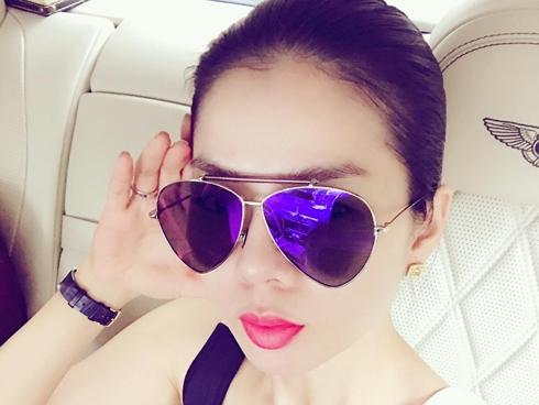 Tin tức sao Việt 25/8: Lệ Quyên khuyến khích khán giả nghe nhạc Bolero