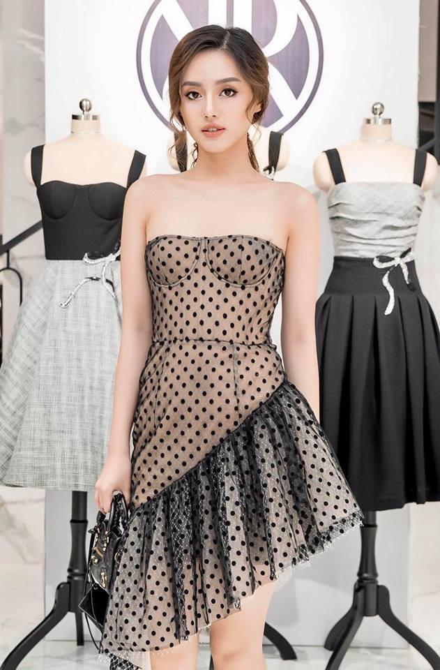 Hot girl - hot boy Việt 26/8: Ngồi yên đàn hát, bạn của Minh Châu làm người nghe nổi da gà-2