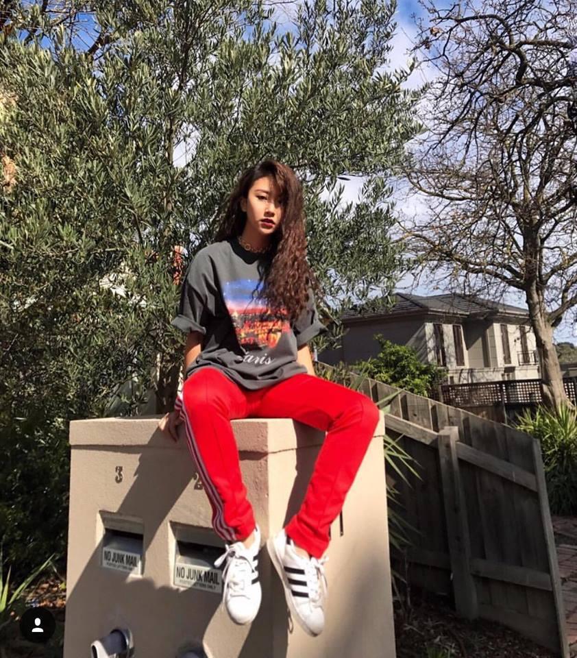 Dàn hot face Việt đồng loạt phải lòng mốt quần ống loe từ thập niên 70-8