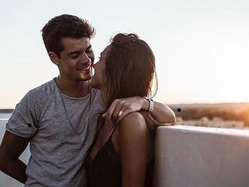 Con gái thường hay làm gì khi nhớ người yêu?-3