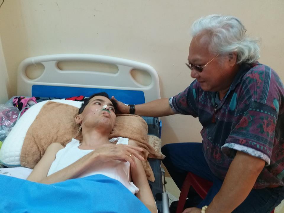 Hình ảnh mới nhất về sức khỏe của diễn viên Nguyễn Hoàng sau khi bệnh viện trả về-2