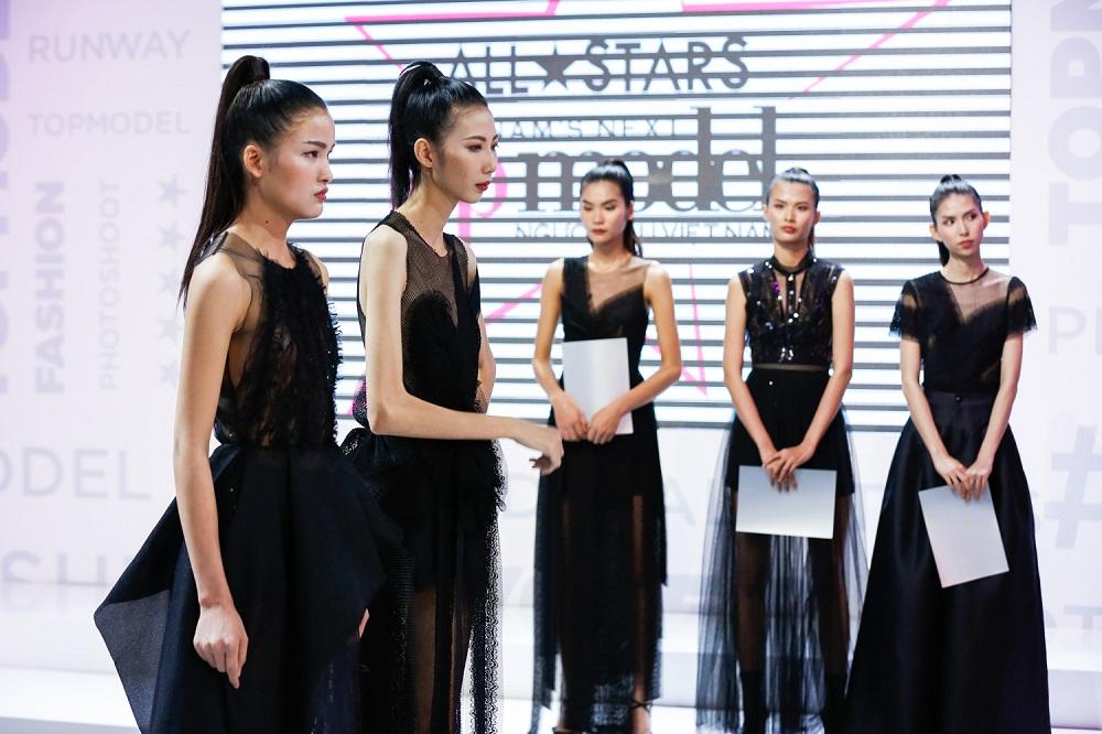 Từ chối tham gia phần thi phụ, Nguyễn Hợp khóc như mưa khi bị tiễn khỏi Next Top Model 2017-13