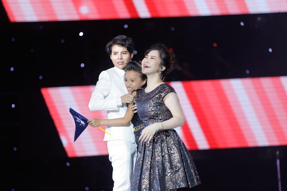 Soobin Hoàng Sơn hát chèo, Hương Tràm ca bolero để tranh giành thí sinh-3