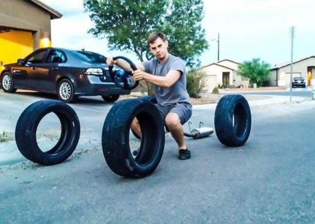 Hành động khác người sẽ chọc cười người khác-11