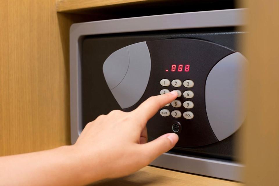 Làm gì nếu bị mất trộm khi đi du lịch?-9