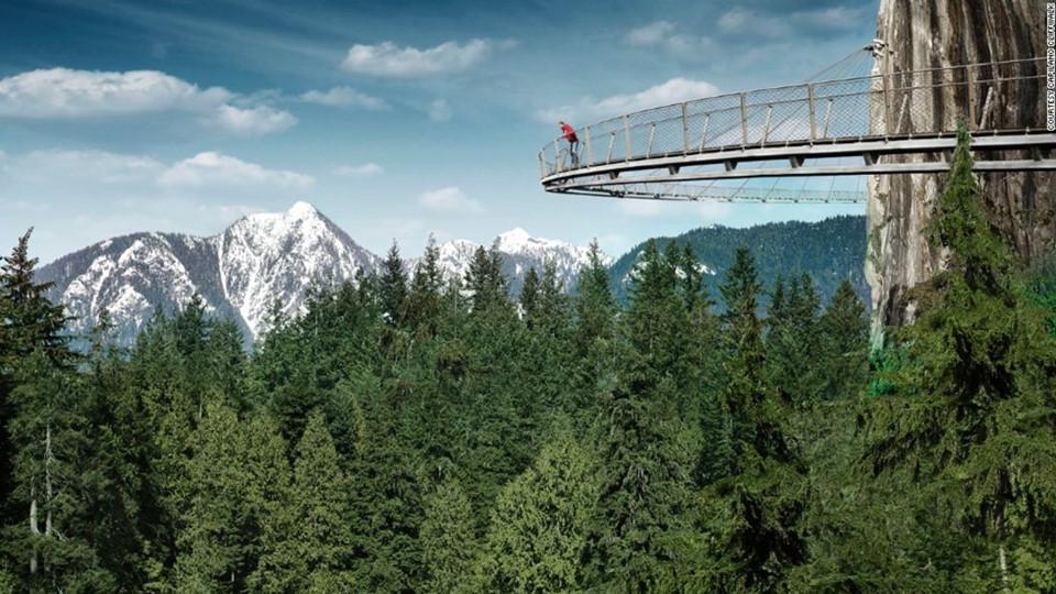 Địa điểm ngắm cảnh khiến du khách thót tim-8