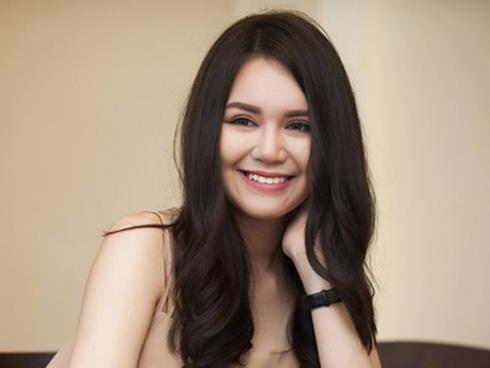 Nữ sinh từng bị gọi là 'dị nhân' và khi lột xác nhờ thẩm mỹ: Chỉ ước sống như người bình thường!