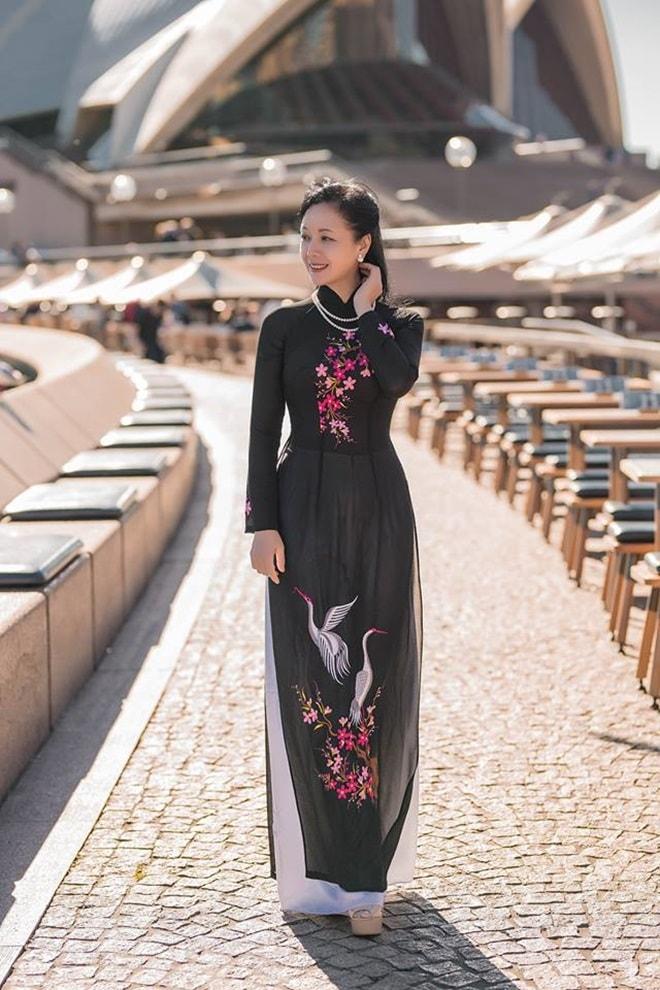 Bí mật vòng eo không tưởng dù đã lên chức bà ngoại của diễn viên Chiều Xuân-3