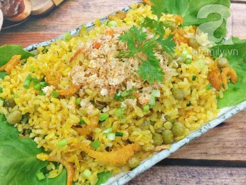 Cách chiên cơm tơi giòn từng hạt ăn đến đâu ngon đến đấy