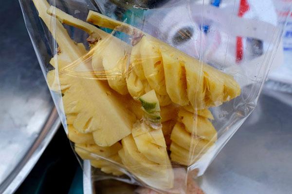 Xuất hiện dứa mini Thái Lan 70 nghìn/kg thơm lừng ngọt lịm xôn xao Sài Gòn-8