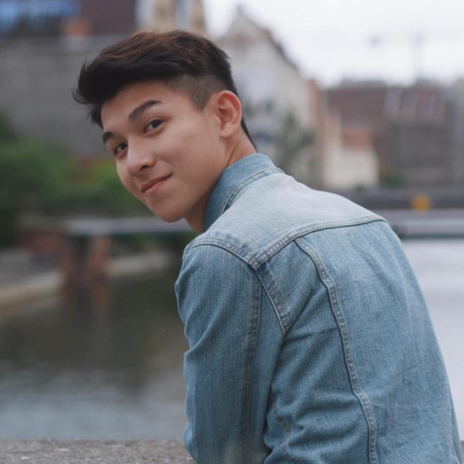 Cậu bạn Hong Kong gây sốt với gương mặt điển trai như tài tử-3