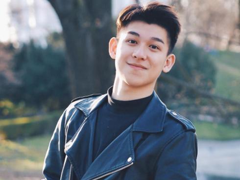 Cậu bạn Hong Kong gây sốt với gương mặt điển trai như tài tử