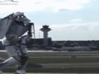 Clip hài: Robot hiện đại nhất thế giới bị 'Tào Tháo đuổi'