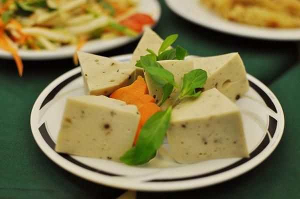 Mâm cơm 7 món chay ngon hoàn hảo cúng Rằm tháng Bảy-4