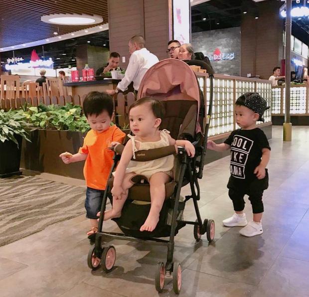 Ba cặp bố mẹ trai xinh gái đẹp hội tụ gây sốt mạng xã hội-6