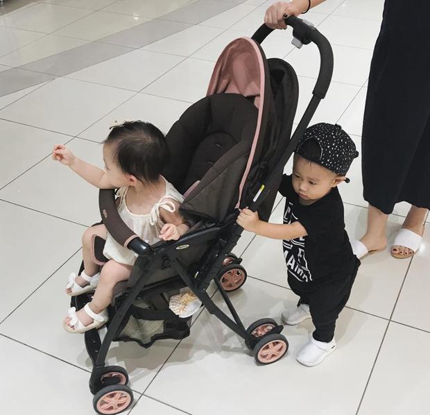 Ba cặp bố mẹ trai xinh gái đẹp hội tụ gây sốt mạng xã hội-8