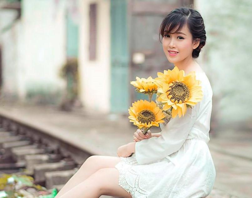 Hoa khôi Đại học Kinh tế Quốc dân vừa xinh đẹp vừa học giỏi-3