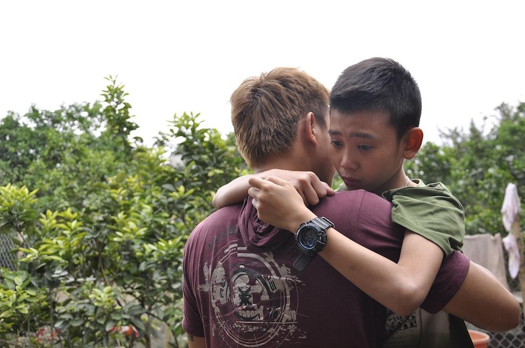 Đông Hùng: Anh sẽ hy sinh đến giọt máu cuối cùng để lo cho em-7